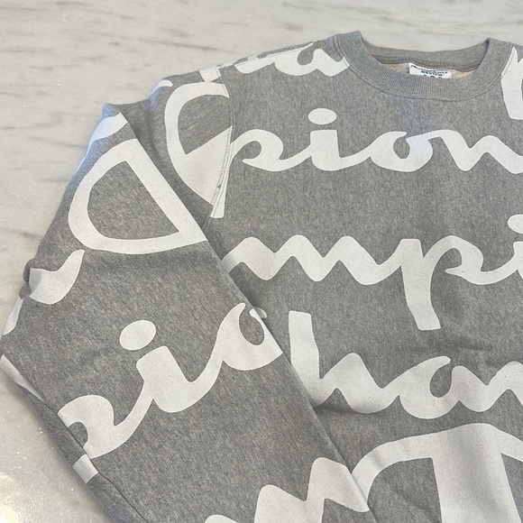 Champion Reverse Weave All Over Pattern Pullover - Picture 2 of 9